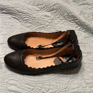 Crown Vintage Black Leather Scalloped Flats